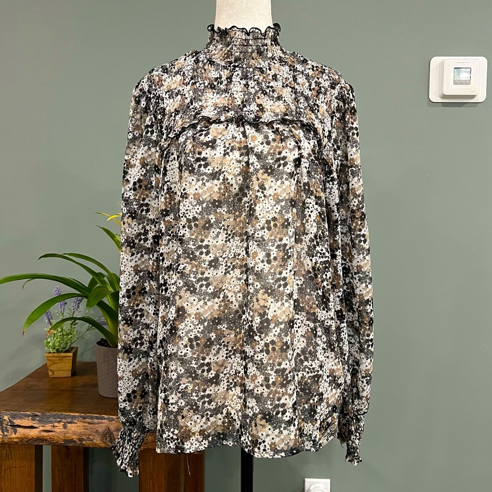 Blousology Lightweight Long Sleeve